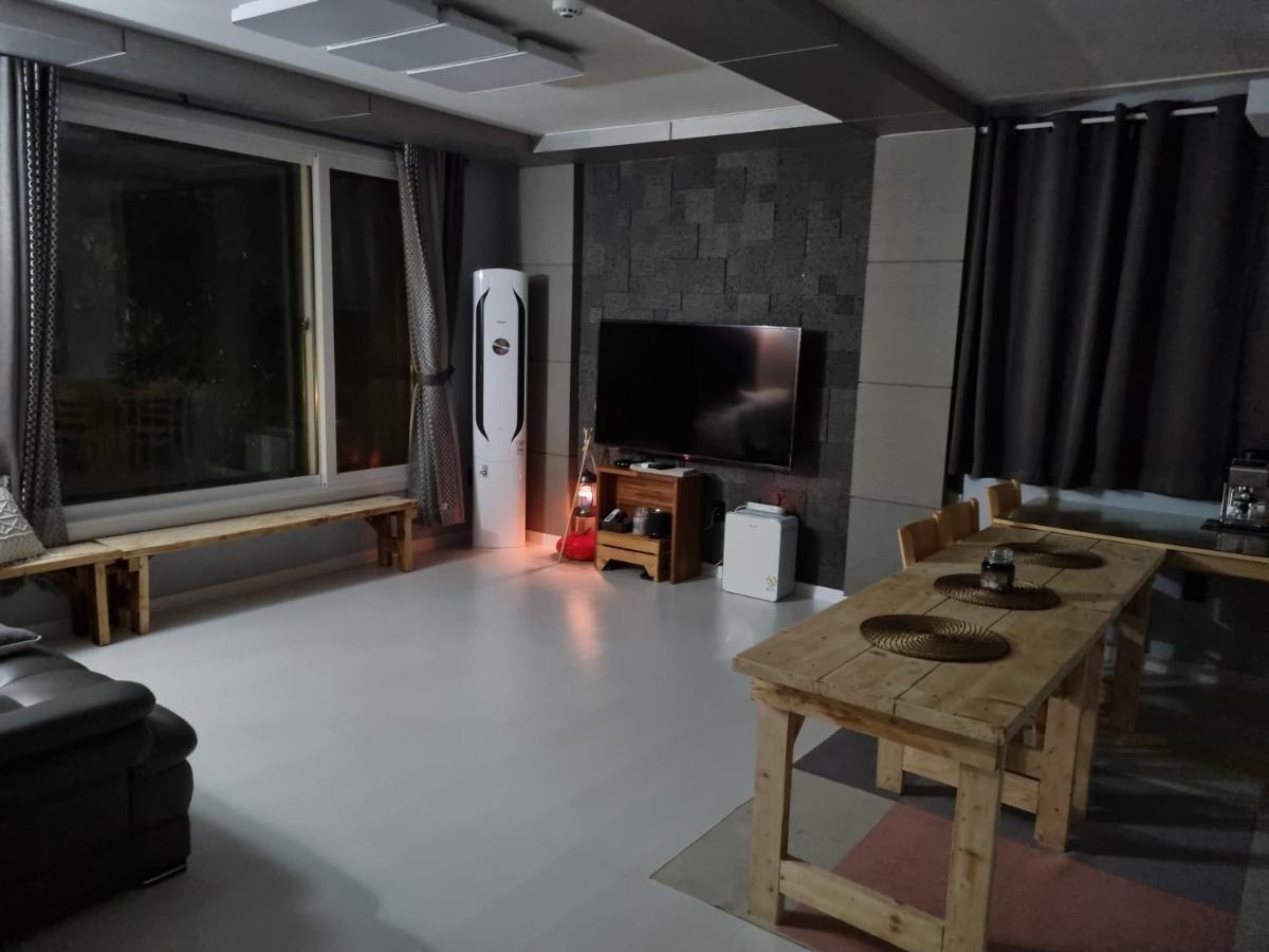 Bed and Breakfast Gashi Sarang Согвипхо Экстерьер фото