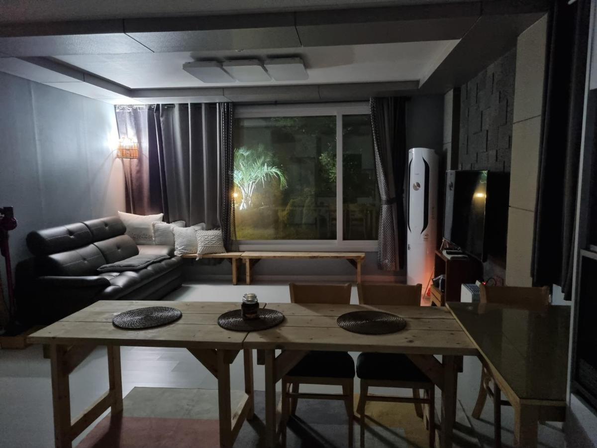 Bed and Breakfast Gashi Sarang Согвипхо Экстерьер фото