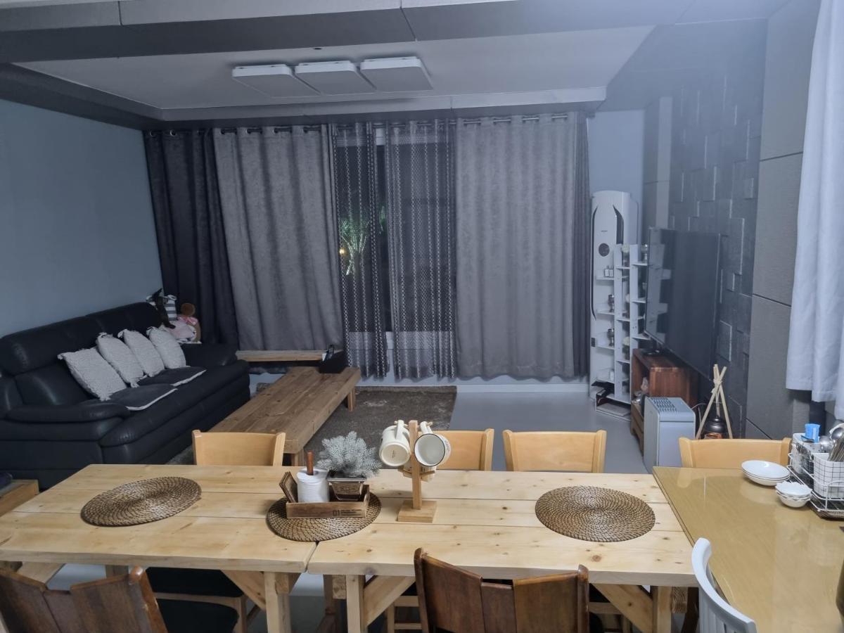 Bed and Breakfast Gashi Sarang Согвипхо Экстерьер фото